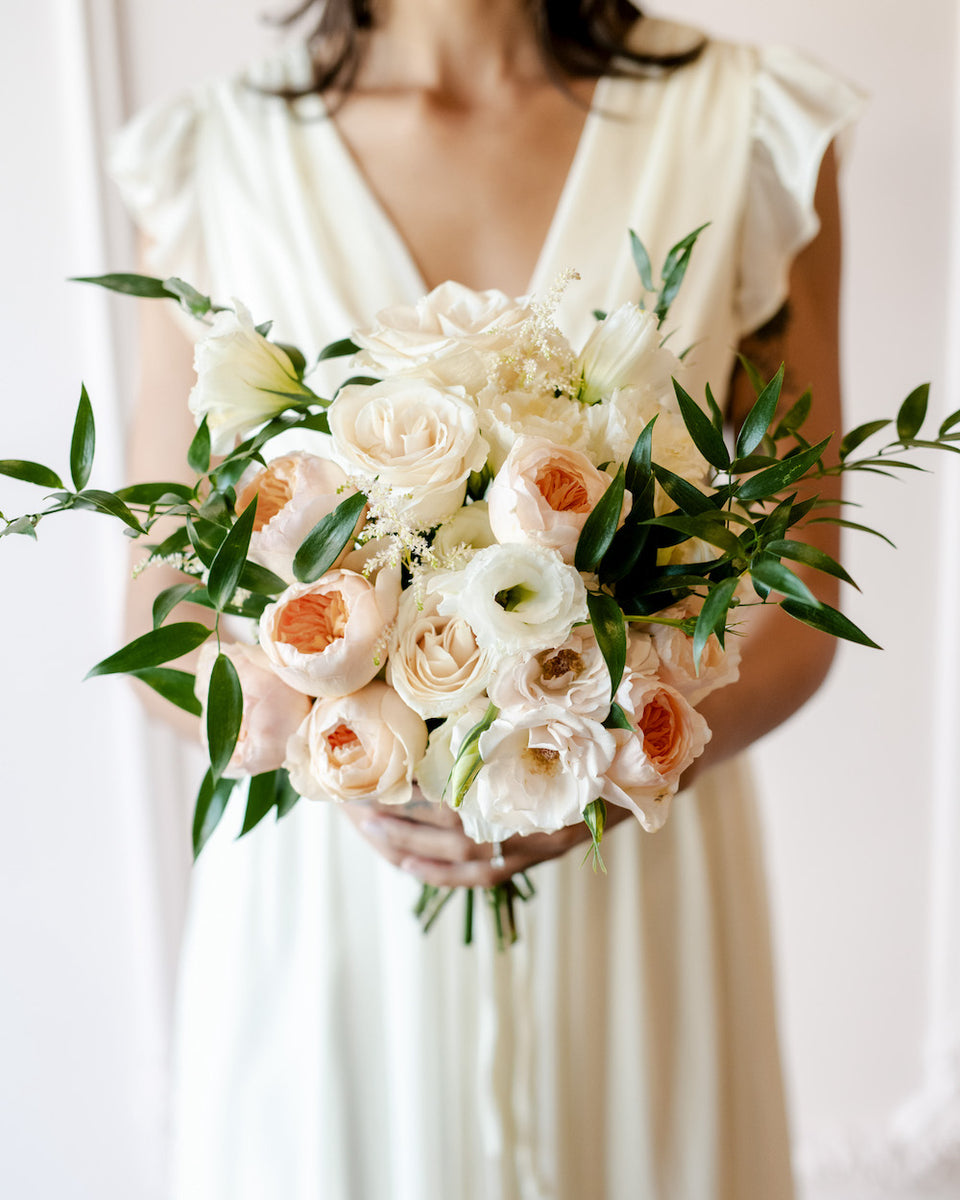 DIY Wedding Flowers - Juliet  Dave Austin Juliet Rose Bouquets – Kukka  Flowers
