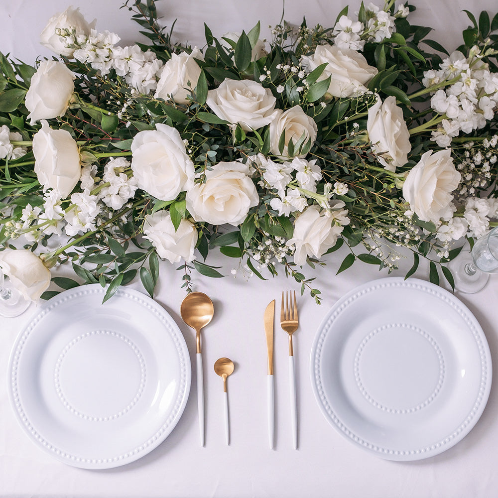 Sweetheart Table Decor Kit White Kukka Flowers