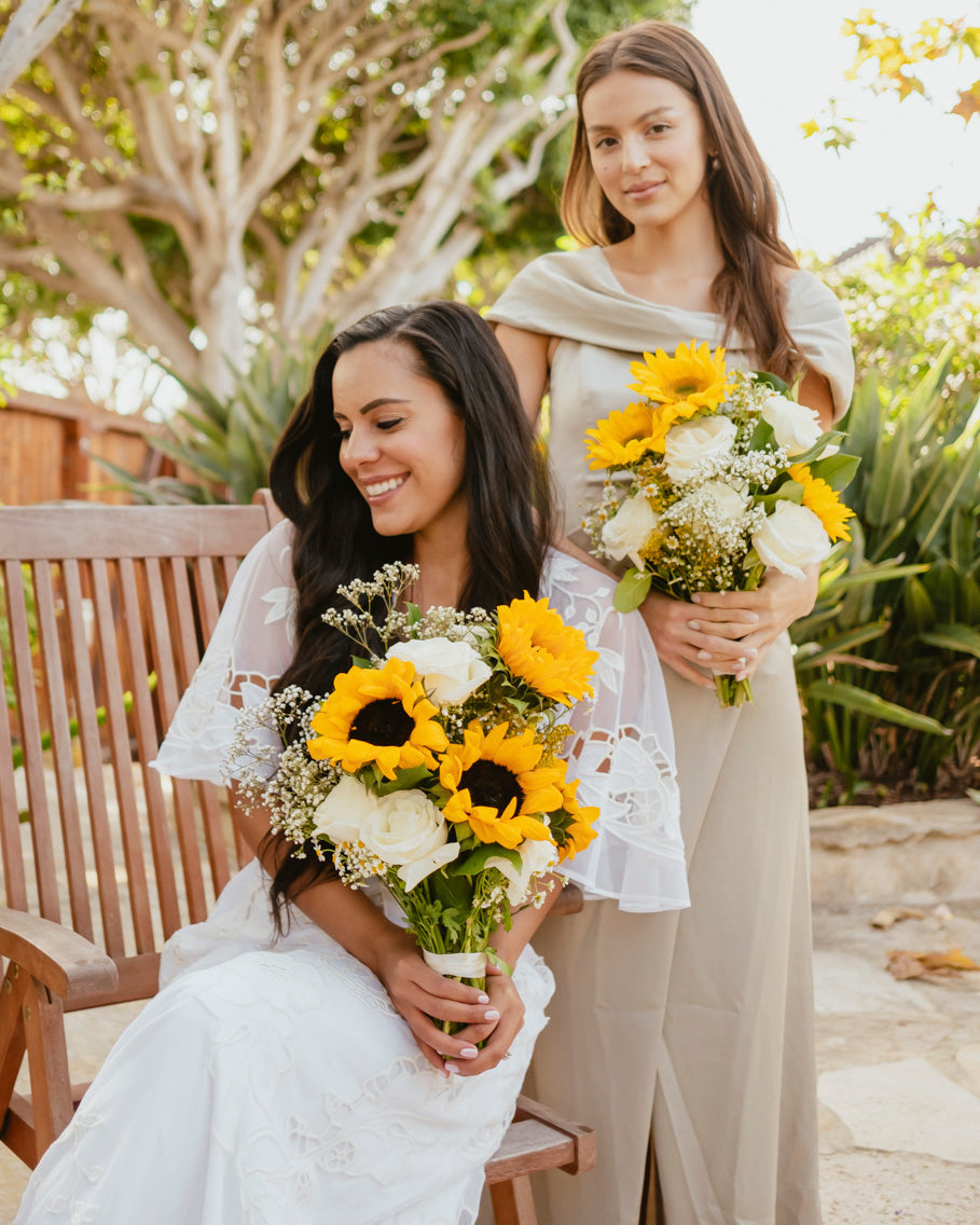 DIY Wedding Flowers - "Country Sunset" | Sunflower Bouquets Kukka Flowers DIY Wedding Flowers - "Country Sunset" | Sunflower Bouquets Kukka Flowers