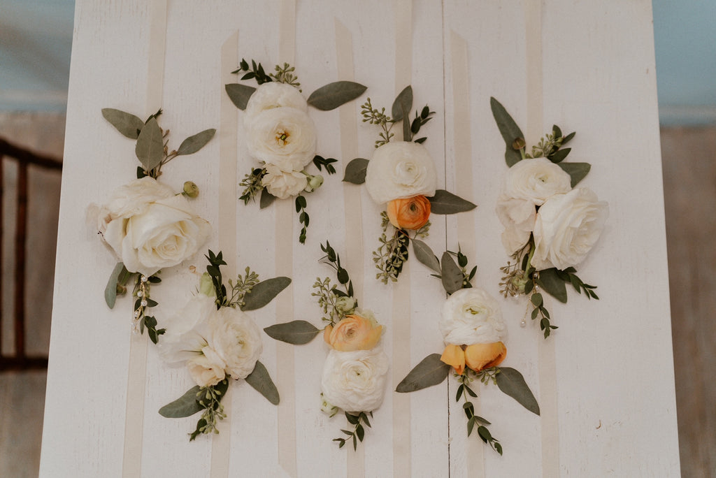 Collection of Custom Wedding Flowers